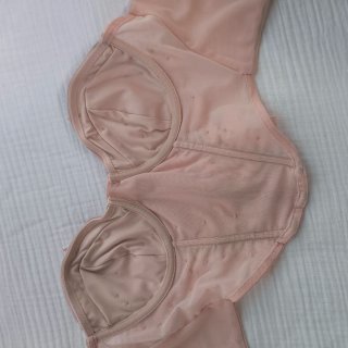 NUEVO Corsé Bershka con flores bordadas rosa
