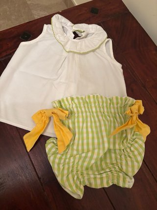 Conjunto niña blanco y verde