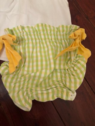 Conjunto niña blanco y verde