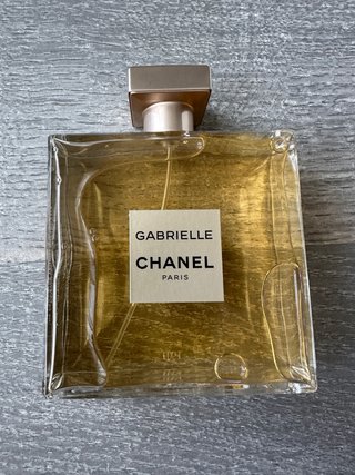 Chanel Gabrielle Perfume Dorado