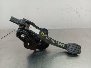PEDAL EMBRAGUE PEUGEOT 3008 YH01