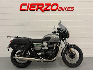 TRIUMPH BONNEVILLE T100