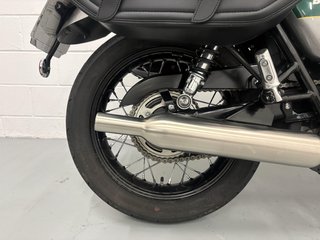 TRIUMPH BONNEVILLE T100