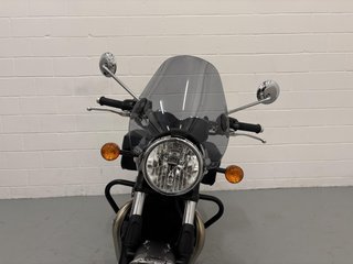 TRIUMPH BONNEVILLE T100