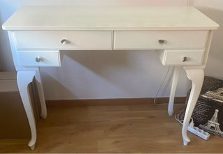 Set da trucco con specchio, mobile e poltrona regolabile