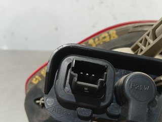 PILOTO TRASERO IZQUIERDO INTERIOR RENAULT FLUENCE