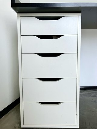Scrivania Ikea Nero e Bianco