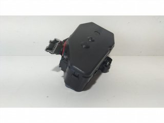 MOTOR CIERRE CENTRALIZADO PORTON 30784562 77054