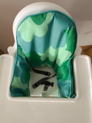 Cojín + funda IKEA ( trona no incluida)
