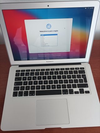 MacBook Air 13 2017 i5 8GB RAM 256GB SSD Plata