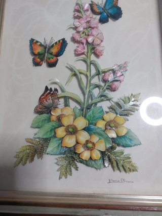 Cuadro de flores y mariposas