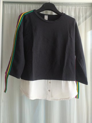 Maglia donna nera con dettagli multicolor