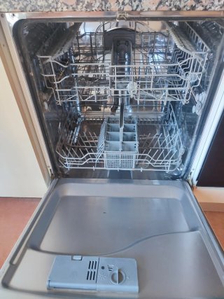 Lavavajillas Teka+frigorífico+horno con vidro