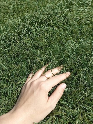 Césped artificial verde