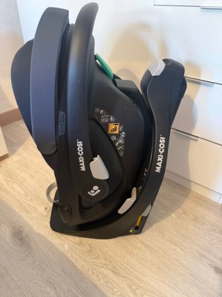 Maxi-Cosi Pebble 360 + Base FamilyFix 360 Isofix