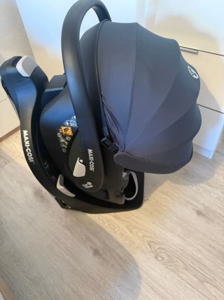 Maxi-Cosi Pebble 360 + Base FamilyFix 360 Isofix