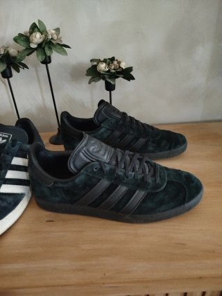 ADIDAS GAZELLE 42, X2 PARES