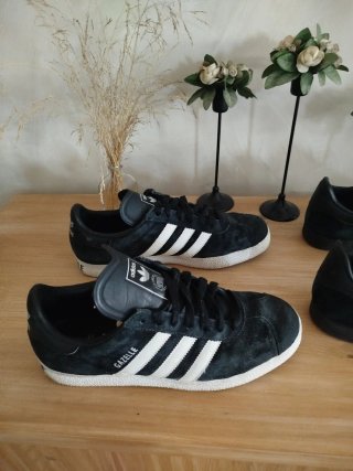 ADIDAS GAZELLE 42, X2 PARES