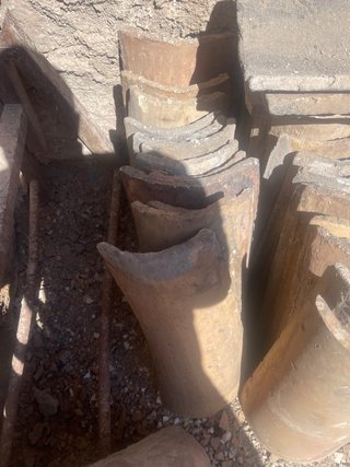Teja de barro antigua
