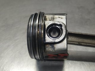PISTON VOLKSWAGEN CADDY (2K)(02.2004) BST