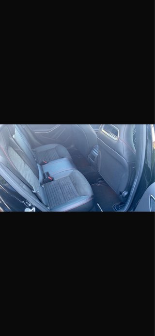 Mercedes-Benz GLA 200cdi AMG