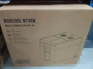 Nevera portátil con ruedas para camping 48L