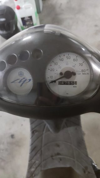 Piaggio Zip 50cc 2t Scooter Automática
