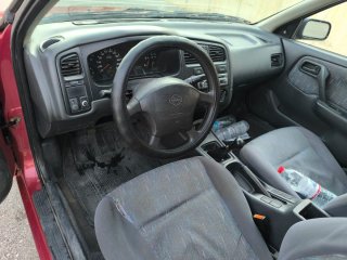 Nissan Primera 1997