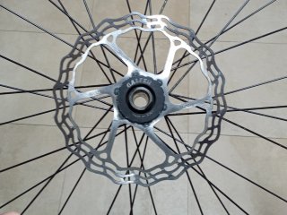 Juego Ruedas MTB 29". BUJES BOOST.