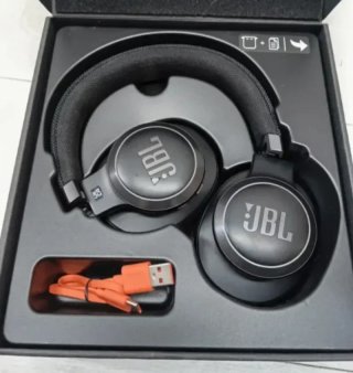 Auriculares JBL LIVE 660 NC Negros inalámbricos