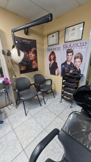 Alquiler Traspaso Peluqueria/ Barberia/ SalónTatto