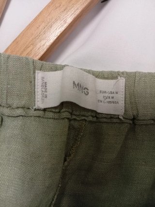 Pantalón corto de lino
