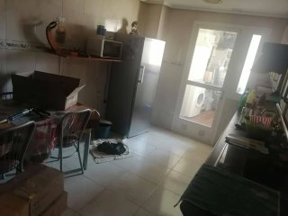 Se vende o se alquila piso
