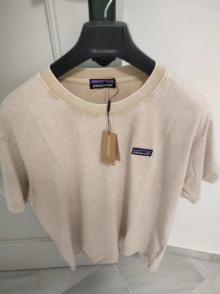 Camiseta Patagonia Beige