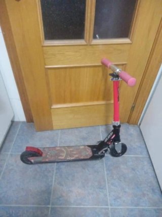 Patinete infantil Oxelo Príncipe Valiente