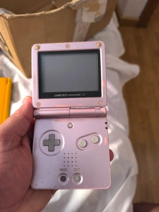 Nintendo Game Boy Advance SP