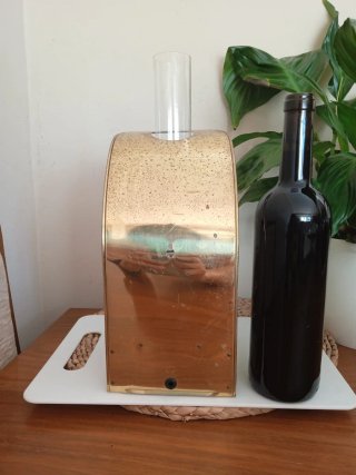 Antiguo quinque o lampara de aceite muy diferente