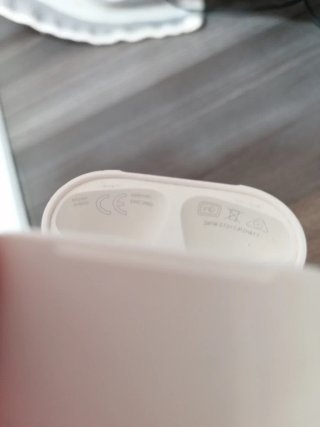 AirPods 2g A1602