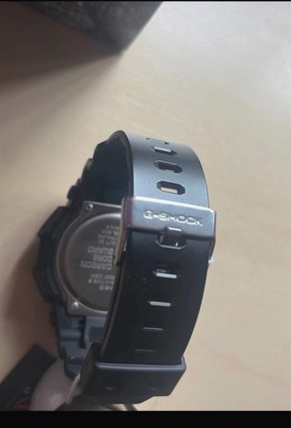 Reloj G-Shock Negro/Dorado