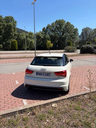 Audi A1 Sline 1.6 TDI 105CV FULL EQUIP
