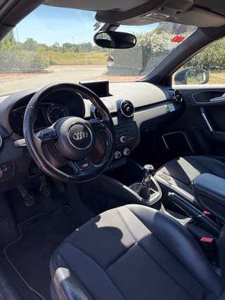 Audi A1 Sline 1.6 TDI 105CV FULL EQUIP
