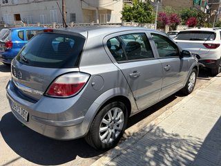 Opel Astra 2005