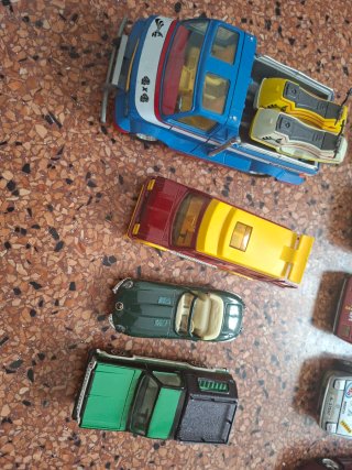 Modellini auto da collezione in ferro,scala 1/25