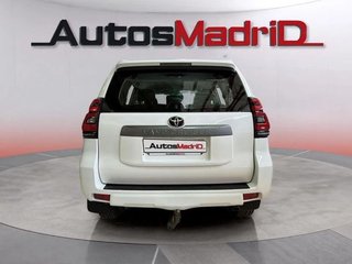 Toyota Land Cruiser 2.8 D-4D GX 7 Plazas