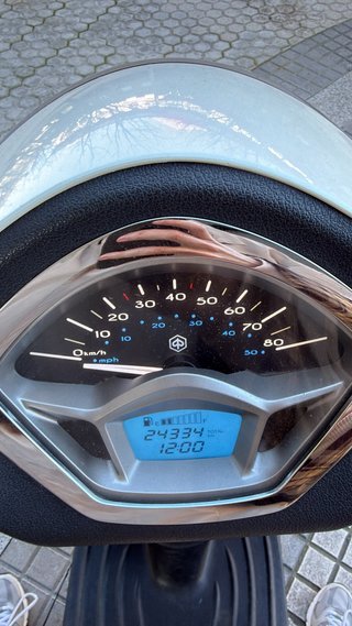 Piaggio Liberty 49cc Scooter Blanca