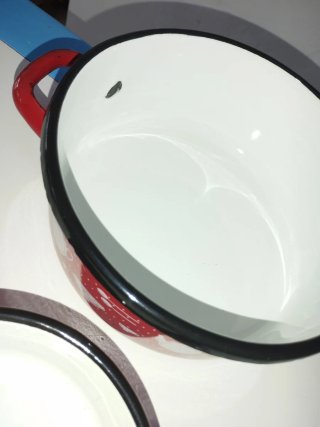 2 Casseruole Smaltate Rosse cm. 12/20 scheggiate