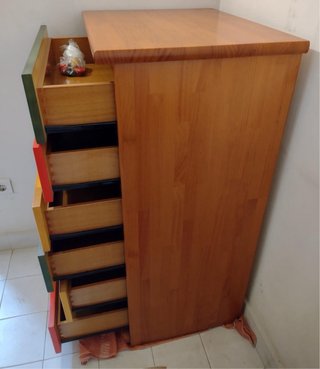 Cajonera de madera juvenil