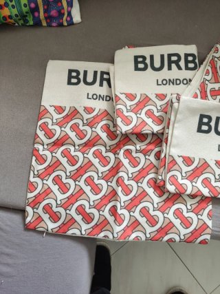 Federe cuscini Burberry monogramma (4)
