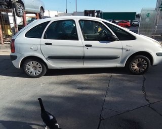 Centralita bcm citroen 9653667680 xsara 5094889
