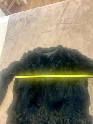 Abrigo de conejo negro